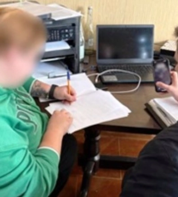 Держреєстраторка незаконно зареєструвала право власності на Чернігівщині