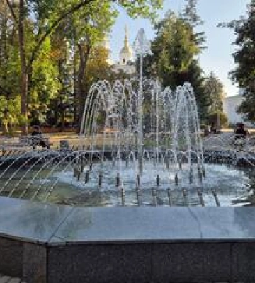 У центрі Полтави запрацювали фонтани