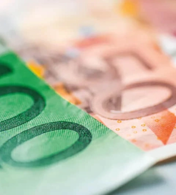 У Франції міністр запропонував відмовитись від готівки для боротьби з наркоторгівлею