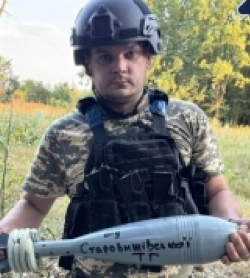 Дбає про безпеку жителів громади: історія поліцейського з Волині, який воював на Донеччині