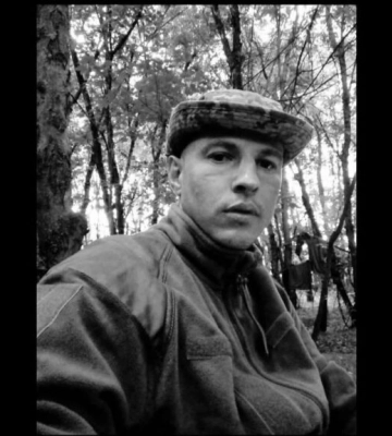 Після поранення більше дев’яти місяців боровся за життя: зупинилося серце захисника із Вилківської громади Олександра Захарова