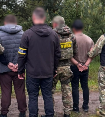 На Волині затримали чоловіка, який за $6 тисяч намагався переправити військовозобов’язаного до Білорусі