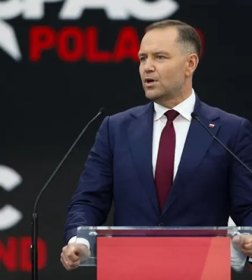 Кароль Навроцкий отметил роль украинцев в защите независимости Польши 105 лет назад