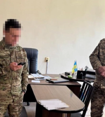 На Прикарпатті викрили посадовця ТЦК, який фальсифікував дані про мобілізованих