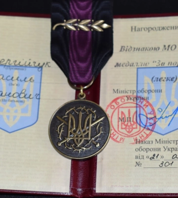 Пройшов горнило війни: захисника з Волині вручили «За поранення»