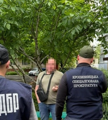 Схему фіктивного бронювання військовозобов’язаних за хабарі викрито в Уманському ТЦК, - ДБР. ФОТО