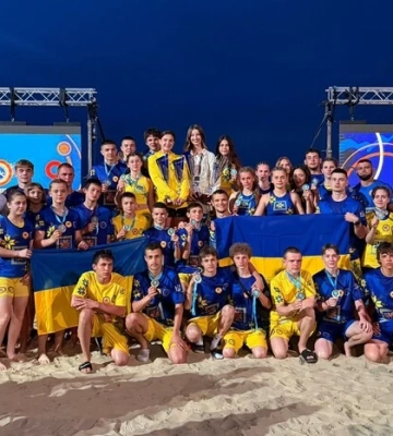 Україна здобула 42 нагороди на молодіжному чемпіонаті Європи з пляжної боротьби