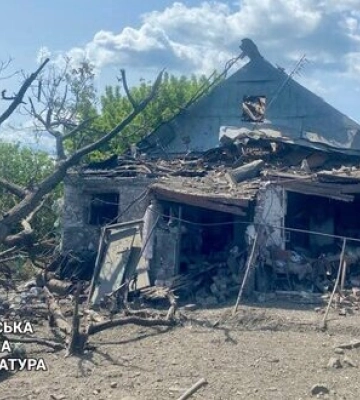 Россияне ударили по гражданскому автомобилю около Купянска: двое погибших и одна раненая
