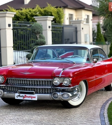 Легенда 50-х: в Украине выставили на продажу самый знаменитый Cadillac 