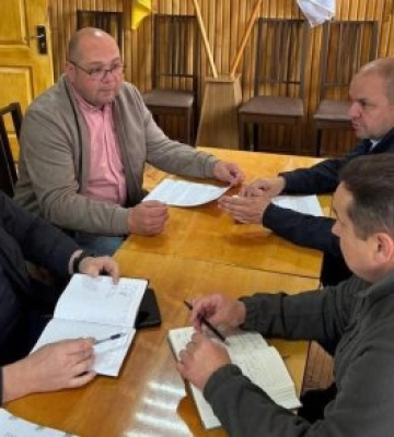 Важливі зміни для бізнесу: Податкова зустріч у Рахові та Богданській ТГ