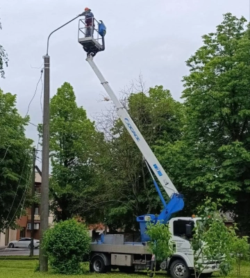 Ще в одному сквері Рівного буде світліше