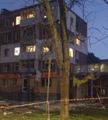 Ворожі дрони впали на вулиці Чернігова, є поранені – МВА