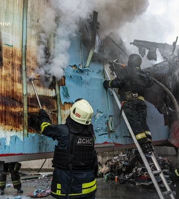 Росіяни знову вдарили по терміналу Нової пошти на Харківщині 