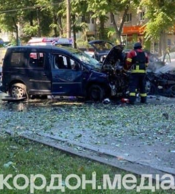 РФ завдала удару по центрі Сум: багато поранених
