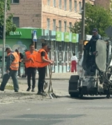 У Сарнах відремонтували дорогу на Степана Бандери