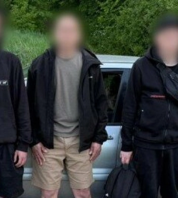 Таксі на Молдову: в Одеській області юнак за гроші обіцяв переправити чоловіка через кордон