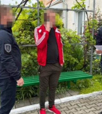 Принудительно мобилизовали мужчину: в Ровенской области ГБР сообщило о подозрении работникам ТЦК