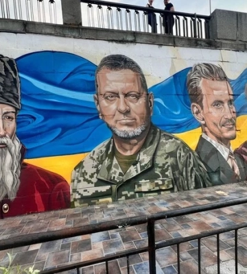 У Києві вдруге з&#039;явився мурал із генералом Залужним 