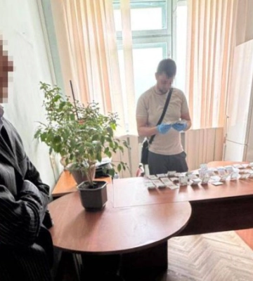 Коррупционный скандал: чиновник Одесского горсовета задержан за взятку
