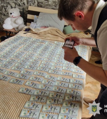 В Черниговской области медики помогали уклонистам за 8 тыс. долларов получить "правильные" выводы ВВК