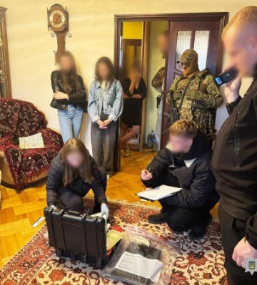 Шахрай з Вінниці збагатився мільйоном гривень з рахунку матері загиблого воїна