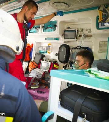 Пожежа в Одесі: з палаючого будинку врятовано шістьох людей і стільки ж тварин, - ФОТО