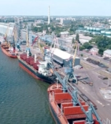 «Удар прийшовся в землю»: Віталій Кім повідомив подробиці ракетного удару «Кинджалом» по порту Миколаєва «Удар прийшовся в землю»: Віталій Кім повідомив подробиці ракетного удару «Кинджалом» по порту Миколаєва