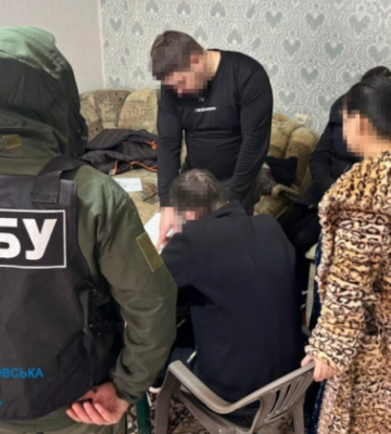 Ошукали на 3 млн грн родичів військових, які зникли безвісти чи потрапили в полон — на Дніпропетровщині викрили шахраїв