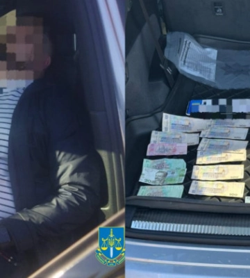 На Закарпатті інспектор сервісного центру вимагав хабар за успішну здачу іспиту на права