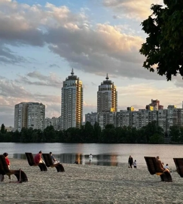 Якість води на пляжах Києва: де безпечно купатися