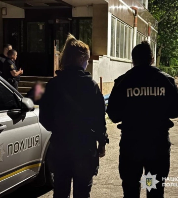 Дитина вкоротила собі віку, стрибнувши з багатоповерхівки: на Одещині розслідують загибель 12-річної дівчинки, - ФОТО