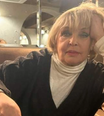 Могло бы исполниться 97: Ада Роговцева показала архивное фото с покойным мужем Могло бы исполниться 97: Ада Роговцева показала архивное фото с покойным мужем