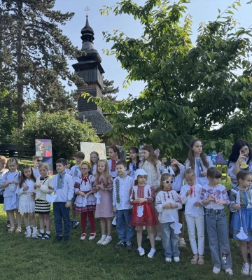 "Пам'ятаємо про маленькі серця": в Ужгороді вшанували пам'ять дітей, загиблих внаслідок агресії РФ
