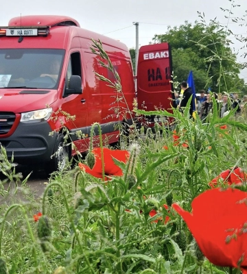 Литовезька громада провела у вічність Героя Дмитра Лехіва