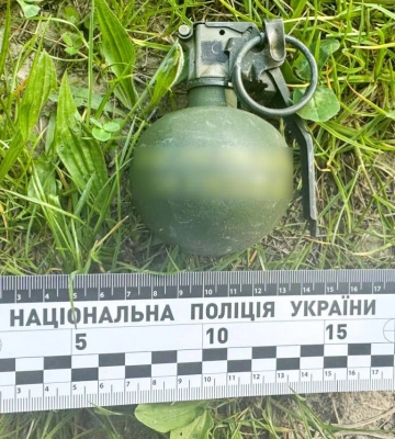 У Рівному знайшли гранату на вулиці Коновальця