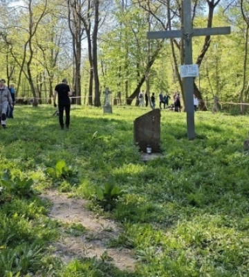 ДНК-дослідження ексгумованих у Пужниках на Тернопільщині останків триватимуть 2-3 місяці - Наджос