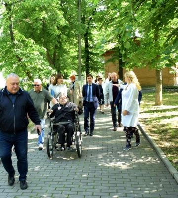 Безбар&#039;єрний маршрут для пацієнтів перевірили у Кропивницькій міській лікарні 