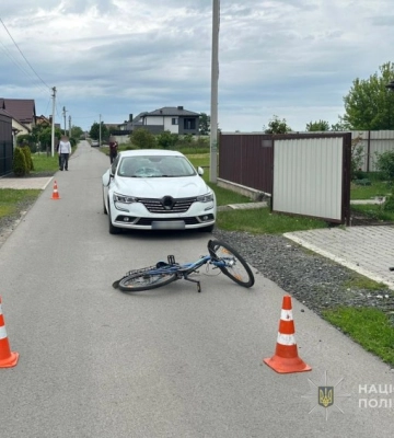 На Волині внаслідок наїзду легковика постраждав маленький велосипедист, - поліція
