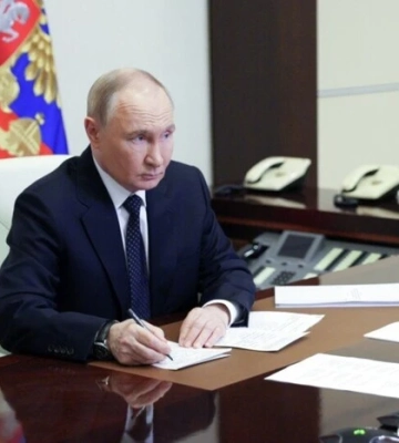 Путін дав пресконференцію: відкинув перемовини із Зеленським і промовчав за операцію СБУ Путін дав пресконференцію: відкинув перемовини із Зеленським і промовчав за операцію СБУ
