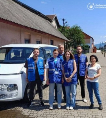 Непохитна підтримка: Закарпаття приймає евакуйованих за сприяння Офісу Омбудсмана