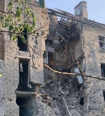 Росіяни завдали авіаудару по Херсону, є поранений