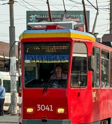 Масштабні транспортні зміни: у Дніпрі скасували частину маршрутів та перенесли зупинки