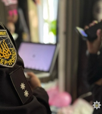 Кіберполіція викрила хакера, який завдав потерпілим мільйонні збитки на майнінгу криптовалюти
