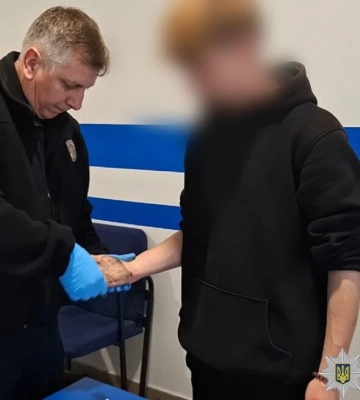Неповнолітньому жителю Білгорода-Дністровського загрожує до десяти років за гратами