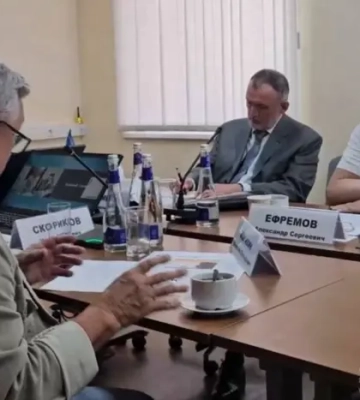 Одіозні втікачі-регіонали Єфремов та Кузьмін розпочали в Росії публічну діяльність 