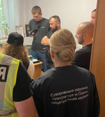 На Одещині викрили помічника судді, який вимагав хабар за закриття адміністративної справи