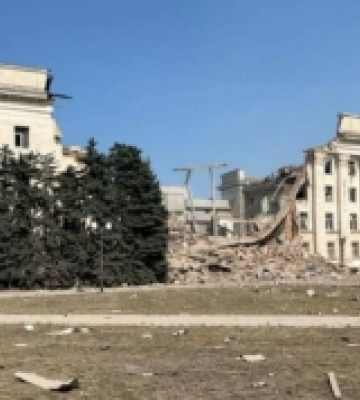В Херсоні знищили будівлю обласної адміністрації