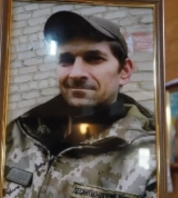 У Володимирі попрощалися із загиблим на Донеччині Анатолієм Ковальчуком У Володимирі попрощалися із загиблим на Донеччині Анатолієм Ковальчуком