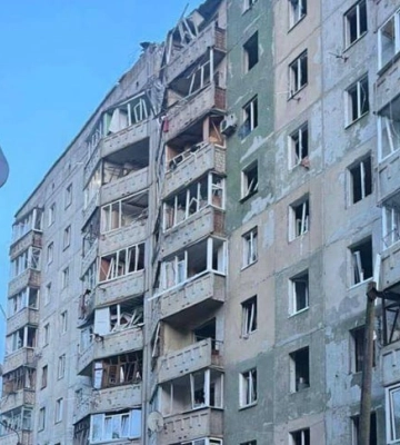 Унаслідок нічної ворожої атаки в Луцьку є руйнування та постраждалі