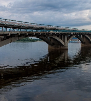 У Києві внаслідок ворожої атаки пошкоджено колії метро: закриті шість станцій